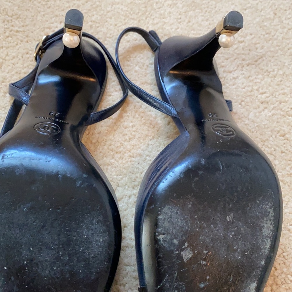 Chanel D'orsay slingback pump & satin cap toe - Picture 7 of 7